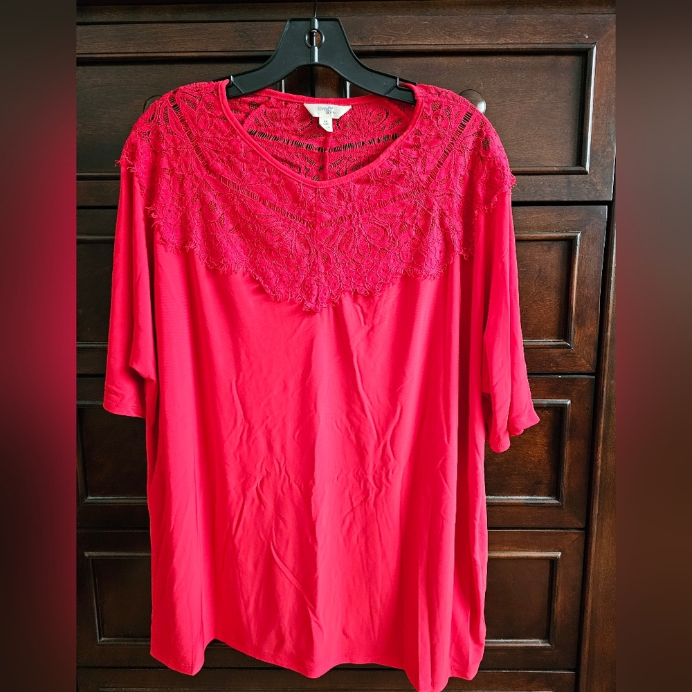 Red lace top